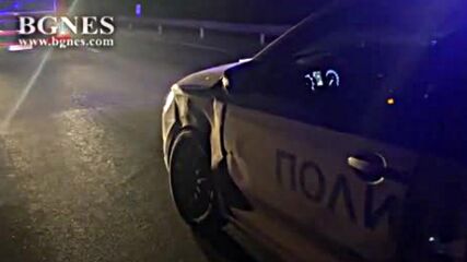 Верижна катастрофа с патрулка предизвика километрично задръстване на Подбалканския път