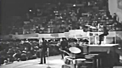 The Beatles - Live Convention Hall 1964 Philadelphia Pennsylvania