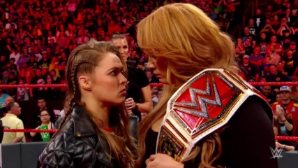 Nia Jax battles Ronda Rousey at WWE Money in the Bank (US)
