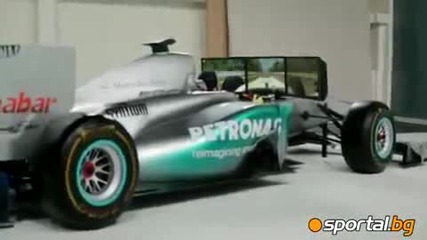 Фабрегас направи тестове със симулатор на Формула 1