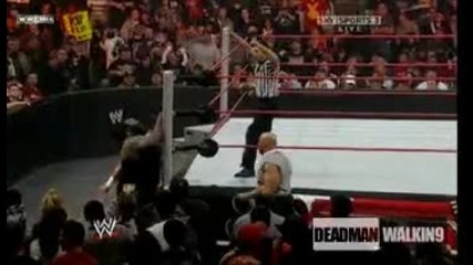 Шон Майкълс Прави Sweet Chin Music През Стоманен Стол! - Raw 9.2.2009 
