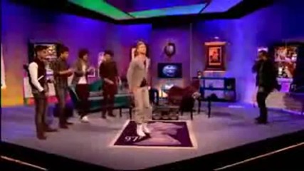 One Direction dance Gangnam Style