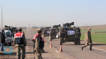 Turkey Arrests British Couple With 4 Children Suspected of Heading to Syria