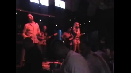 Katarina Zivkovic 2011- Kosava, pristajem na sve , beli biseru, zenske bubice, svi su tu