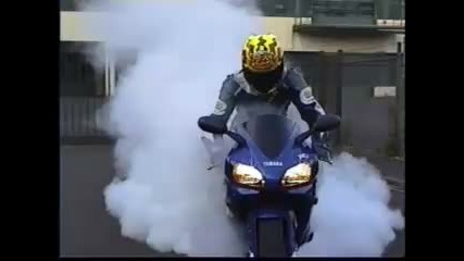 Yamaha R1 Burn Out