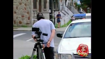 Снимка с полицай - Скрита камера