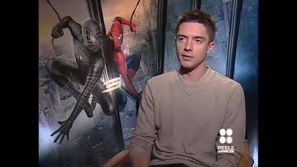 Звездата Тофър Грейс дава интервю за филма си Спайдър - Мен 3 (2007)