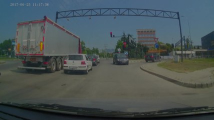 Движение в насрещното