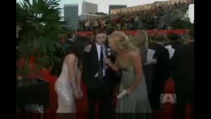 Zanessa At The 2009 Golden Globe Awards Red Carpet