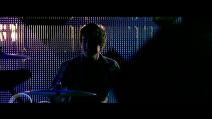 selena gomez and the scene - falling down