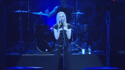Avril Lavigne - Take Me Away - Bonez Tour