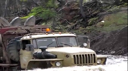 Руски камион подводница