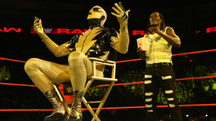 R-Truth ruins Goldust's screening of "The Shattered Truth": Raw, July 3, 2017