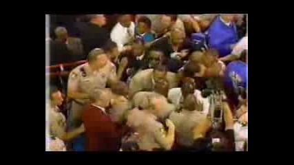 Mike Tyson Срещу Evander Holyfield Тайсън Отхапва Ухото На Ивендър Холифилд Целия 1997 