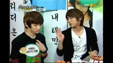 Jongkey moment # 18 - Ceremony Gifts 