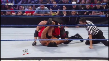 Diving Clothesline - Kane