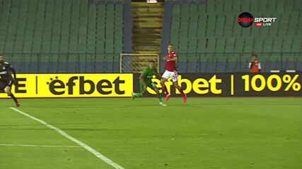 Нищо ново: Чутовна глупост от Бусато, 3:0 за Лудогорец