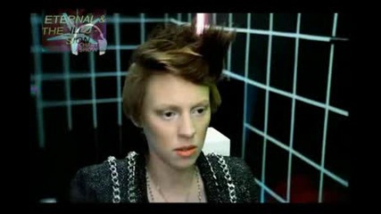 ! La Roux - Bulletproof