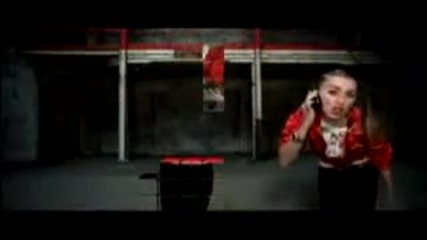 Lady Sovereign - love me or hate me 