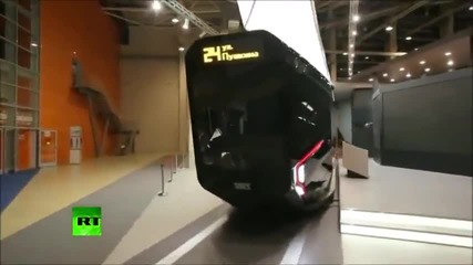 Супер модерения Руски Трамвай на Батман с име Р1 или Русия 1