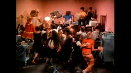 Cyndi Lauper - Girls Just Want To Have Fun