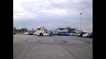 Дрифт С Камион Scania