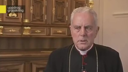 Bishop Williamson Vs Hollowhoax Tears: " Нито един евреин не е умрял в газова камера"