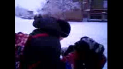 razbivane na snejna topka