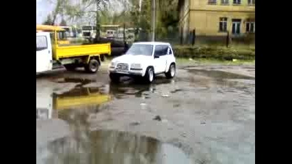 Off road v Samokov Vitara.mp4