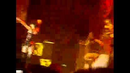 Rihanna - Pon De Repley Live @Cardiff - 19.12.07