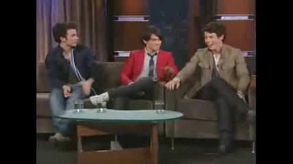 Awsome Jonas Brothers Talk Show Moments 