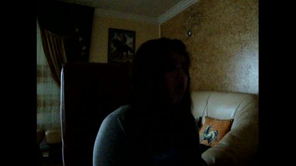 Girl sing World Behind my Wall of Tokio Hotel