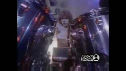 Def Leppard - Foolin