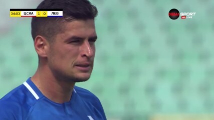 Левски изравни с дузпа след пълен крах в защитата на ЦСКА