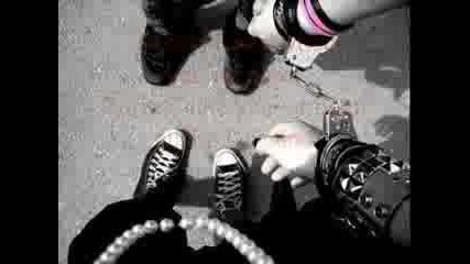 Simple Plan - Welcome To My Life /texst/