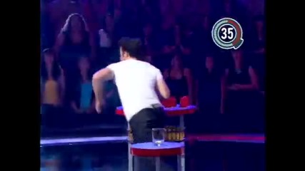 Kevin Jonas Minute to Win It Clip - Matchmaker 