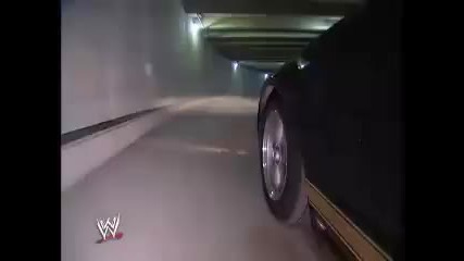 John Cena izliza s ford mustang