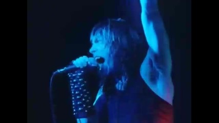 Iron Maiden - Hallowed Be Thy Name (live) 