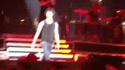Jonas Brothers - World War 3 (live in Dallas,  Texas World Tour)
