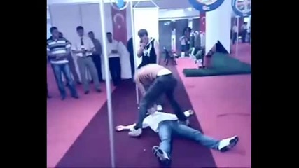 Луди бате лудиии !!! 
