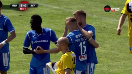 Дебютен гол за Ейолфсон в Първа лига