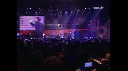 Craig David and Alex Ubago - Walking Awa ( Live @ Premios 40 Principales ) 