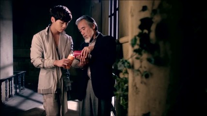 Shinee - Fire