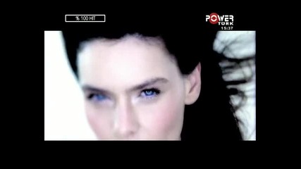 Nil Karaibrahimgil - Gitme Yoksa