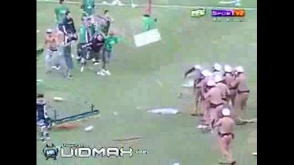 Масов Бой На Терена 