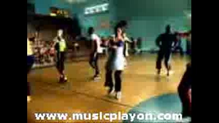 Britney Spears - Baby One More Time 