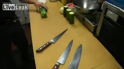 Готвач много добър с ножа