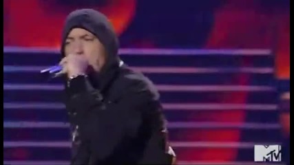 Mtv Vmas 2010 - Eminem ft. Rihanna - Not Afraid + Love The Way You Lie - Hq! 