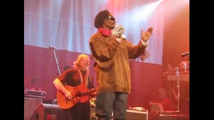 Snoop Dogg And Willie Nelson Perform In Amsterdam