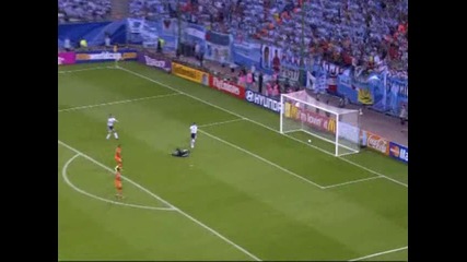 Saviola goal !